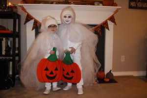 10-31-16-ghost-sisters